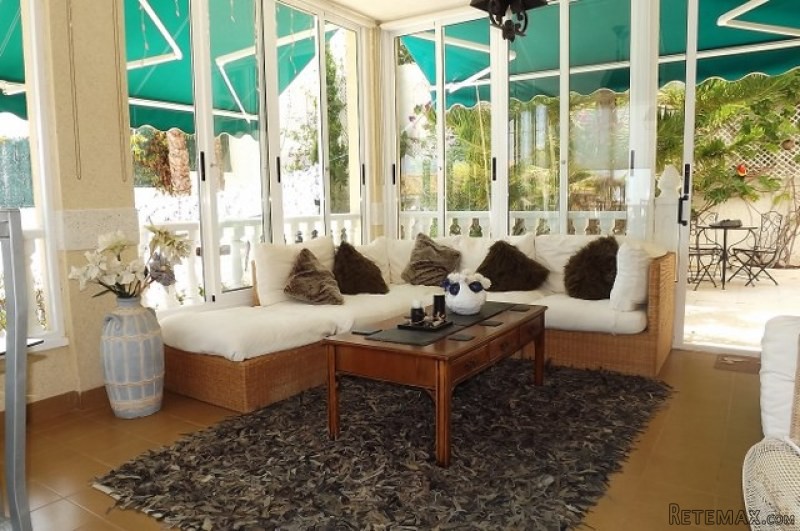 3 Bedrooms - Villa - Alicante - For Sale