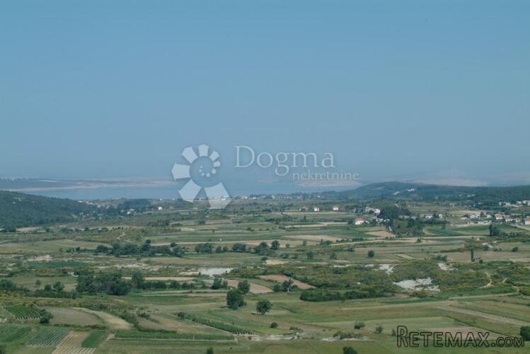 Građevinsko zemljište 1197 m2 Radovin, Ražanac - 3