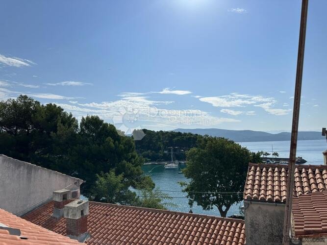 GRAD KRK KUĆA U STAROJ JEZGRI - 3