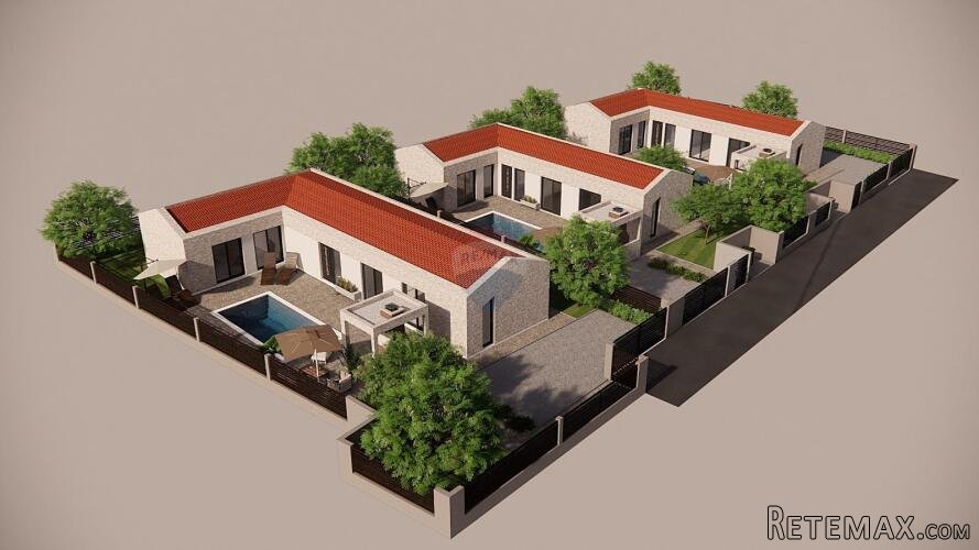 Istra, Rovinj okolica, prizemna kuća s bazenom 100m2