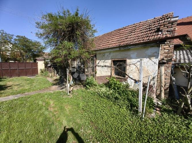 Kuća za adaptaciju - Vinkovci - 3