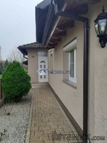 Zaprešić, Brdovec, dvije kuće, ukupno 360m2, okućnica 1500m2 - 3