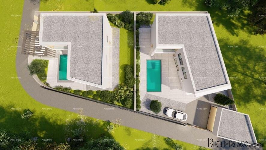 Prodaje se kuća u fazi izgradnje, sa bazenom i pogledom na..