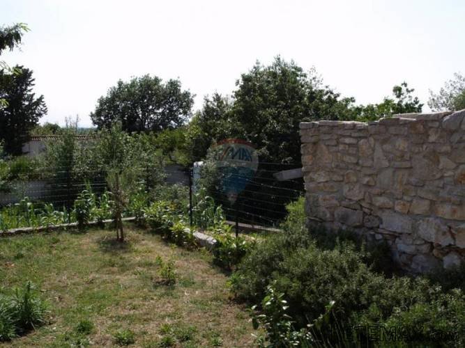 KUĆA SA OKUĆNICOM U BRTONIGLI I POGLEDOM NA MORE - 4