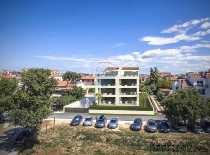 ROVINJ - Luksuzni stanovi 1. red do mora, udaljenost od... - 3