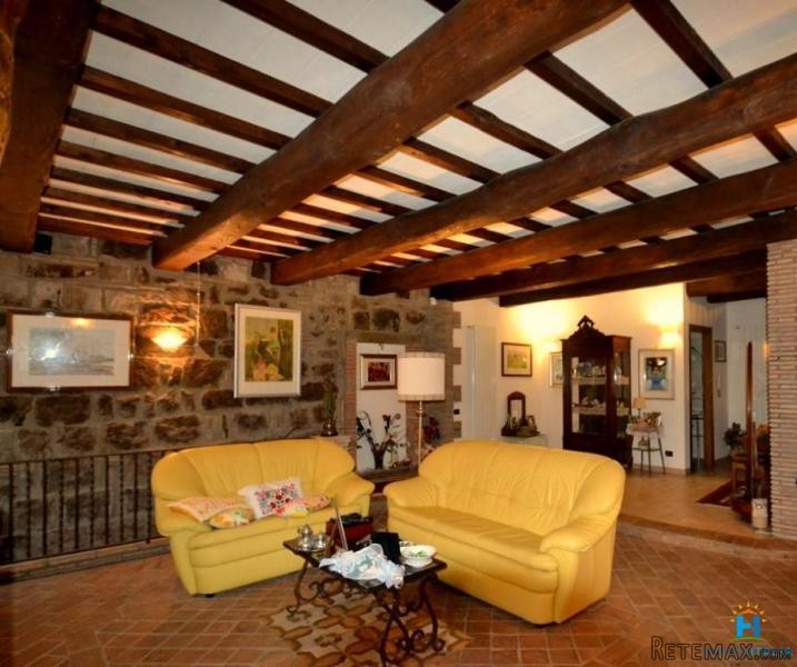 Beautifully restored, three-storey.. - 2