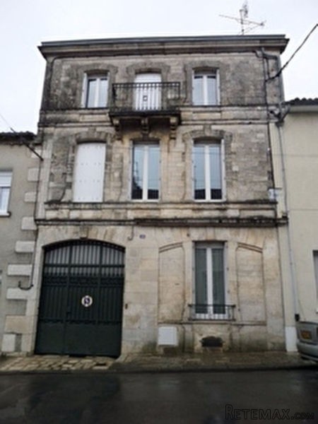EC0598LC *Ideal Investment* Town House..