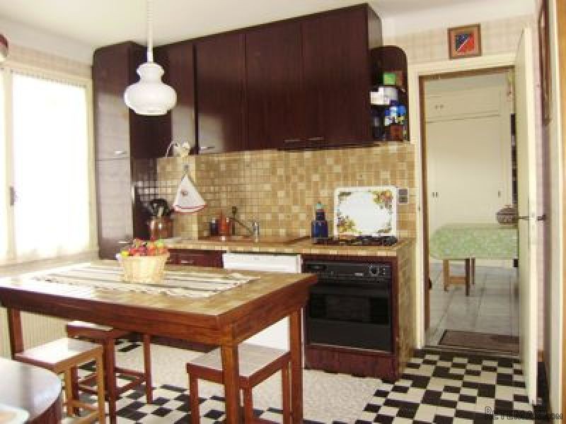 Large House In Central Location - 2