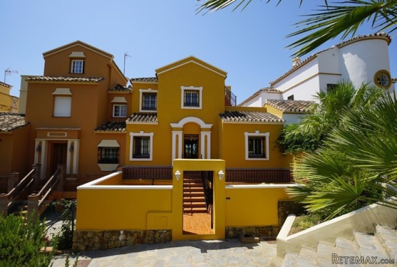 5 Bedrooms - Townhouse - Malaga - For..