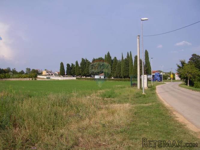 KAŠTELIR, KRANČIĆI, VELIKO GRAĐEVINSKO ZEMLJIŠTE - 2