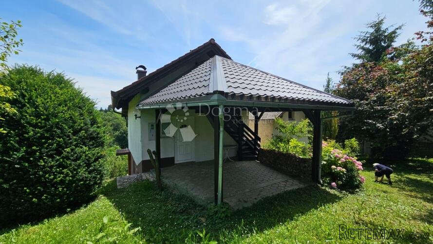 Dvije kuće s pogledom u Vrtlinovcu - 3