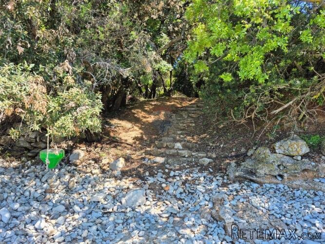 Otok Cres, Ustrine, negrađevinsko zemljište 1446m2 - 3