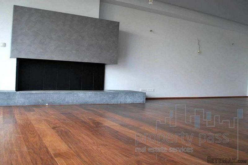 2 bedroom Apartment For Sale: Glyfada..