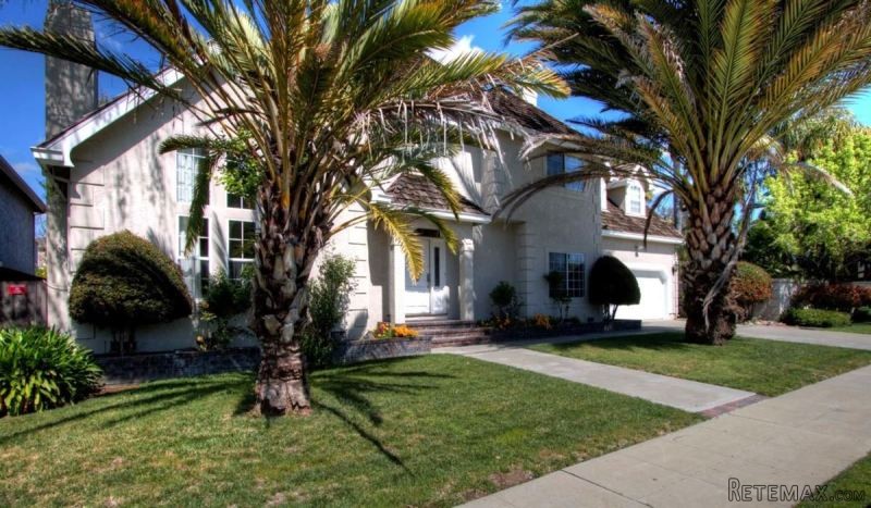 5 Bedrooms - Property - CA - For Sale - 2