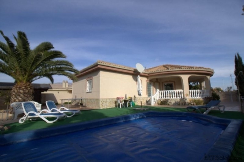 Hondon De Las Nieves - An Impressive 3.. - 2