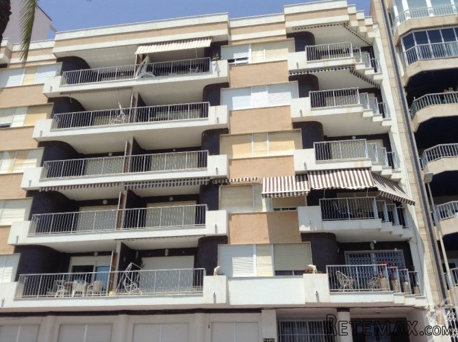 Apartment on the 4th floor (accessible by 2 lifts) of a 1st.. - 2