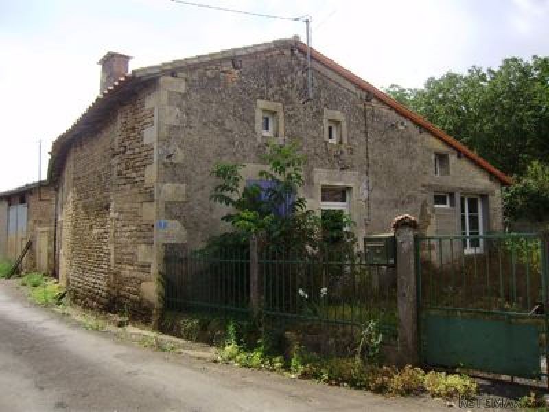 Stone House With Outbuildings To.. - 2