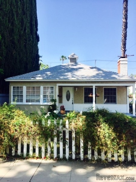12303 Cantura Street | Studio City..