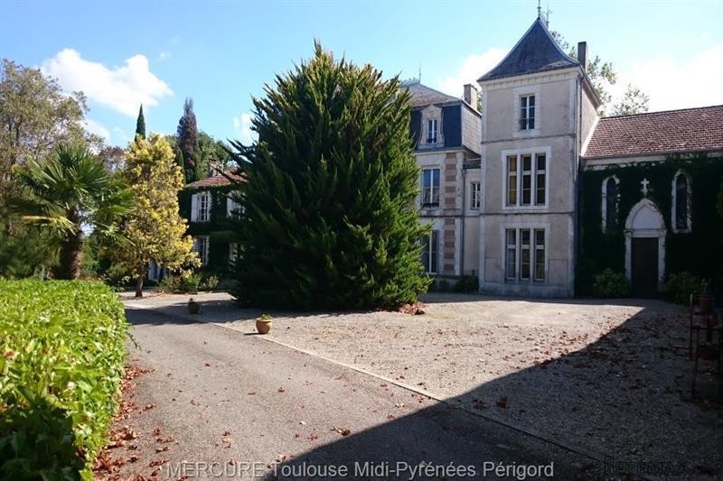 12 bedroom Castle For Sale: 11000..