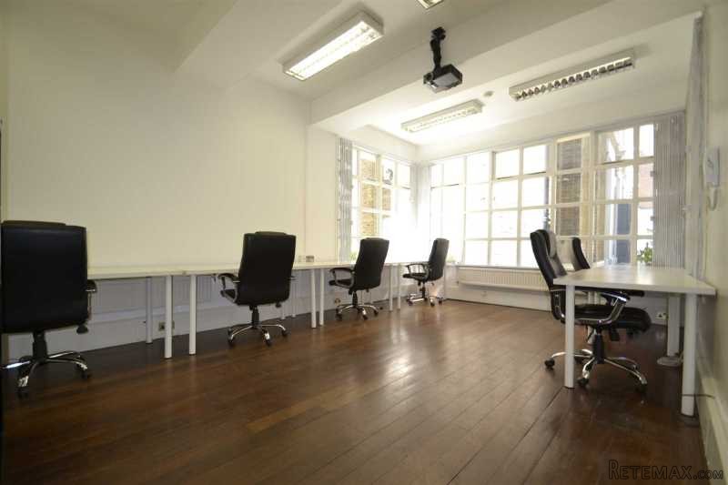Chapel Place EC2A - 2