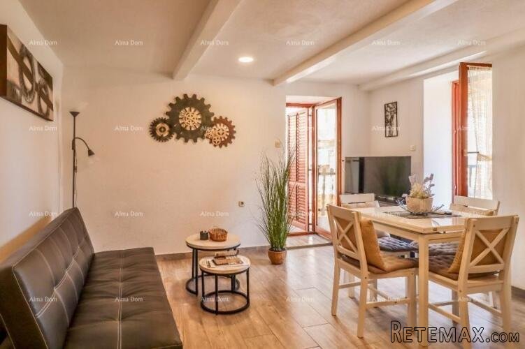 Prekrasan stan u Rovinju – 55 m², dvokatni, s pogledom na st.. - 2