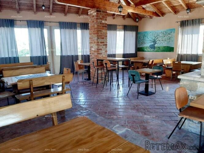 Prodaje se poslovno - stambena kuca, Svetvinčenat
