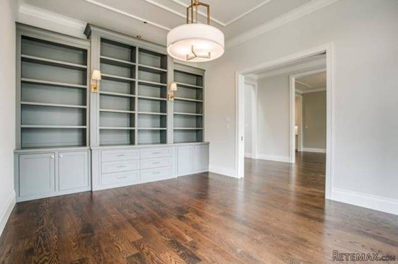 5 bedroom House For Sale: 6028.. - 2