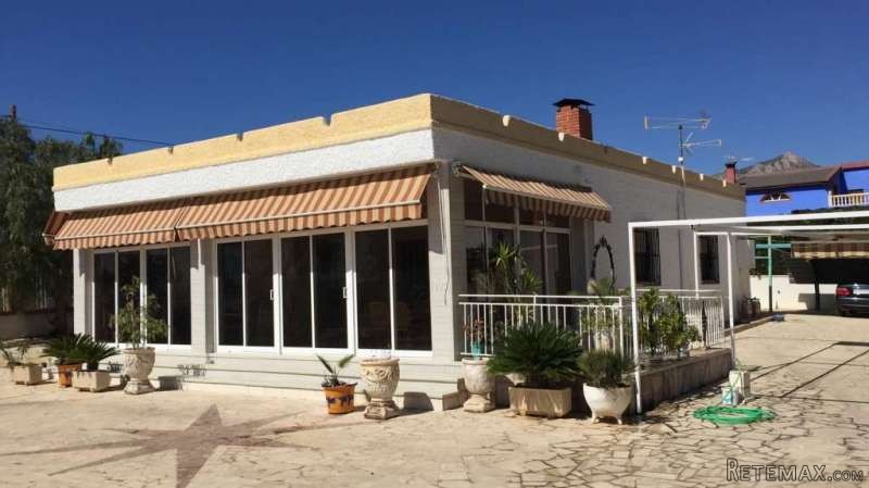 Large 3 Bed Country House For Sale In..