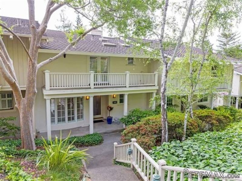 Remarkable townhome in saratoga