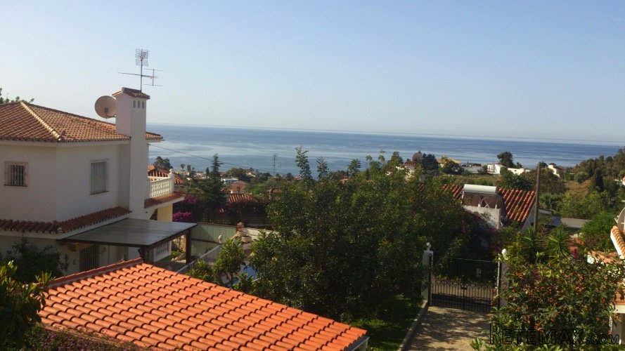 260 square meters, three bedrooms, 3 separate bathrooms... - 3