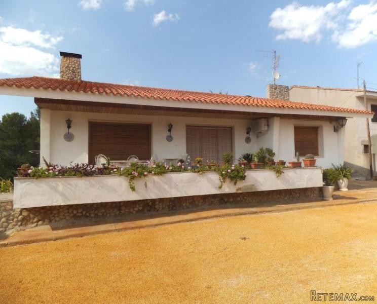 5 bedroom villa (Ref. PV17016) - 2