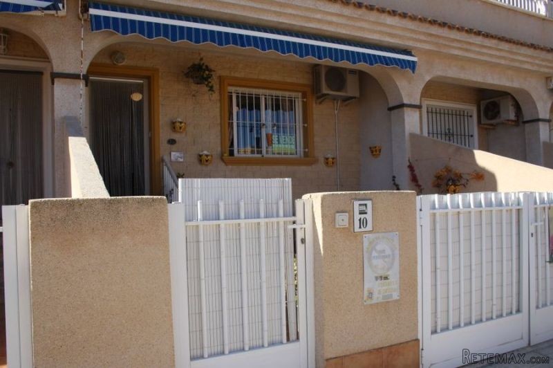 Townhouse for sale in Los Nietos - 2