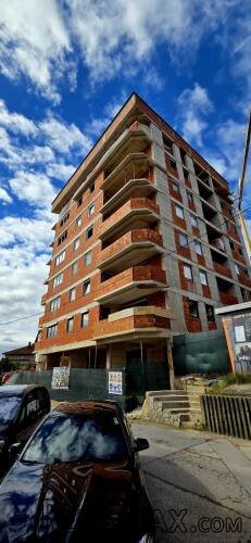 Trosoban stan Cazin centar 82.80 m2 - 13