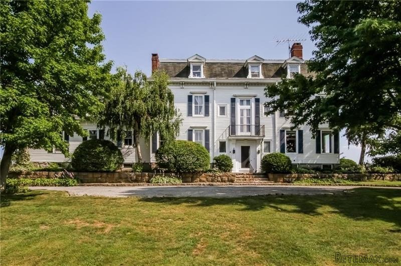 5 bedroom Detached House For Sale:.. - 2
