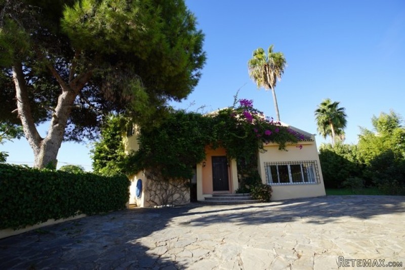 5 Bedrooms - Villa - Malaga - For Sale - 2