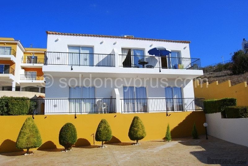 2 Bedrooms - Apartment - Paphos - For..