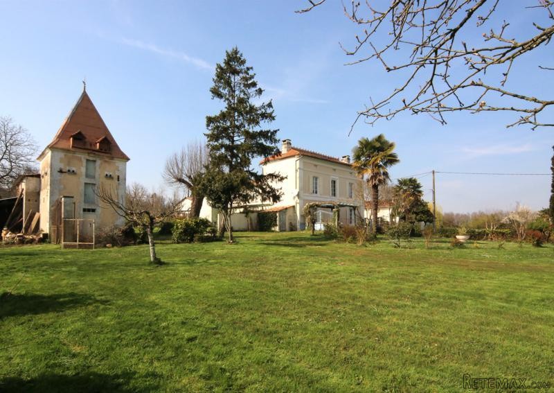 Gite Complex With 5/6 Gites Set In Over..