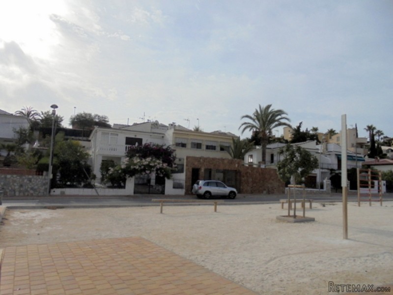 3 bed Villa Torrevieja Ref: LPERL346