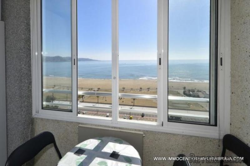 EMPURIABRAVA: Nice studio in first line.. - 2