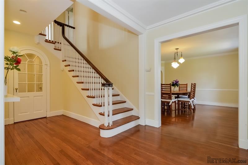5 bedroom House For Sale: 13 Brookline.. - 2