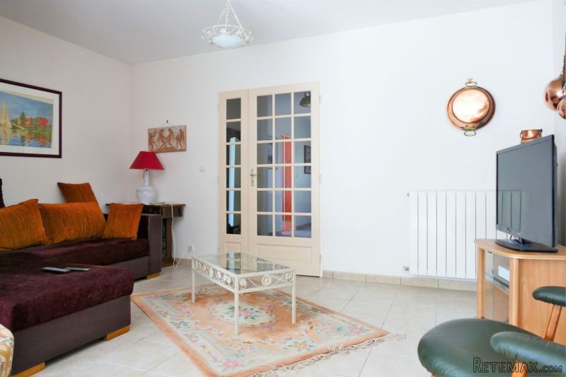 Apartment With Garden And Parking In.. - 2