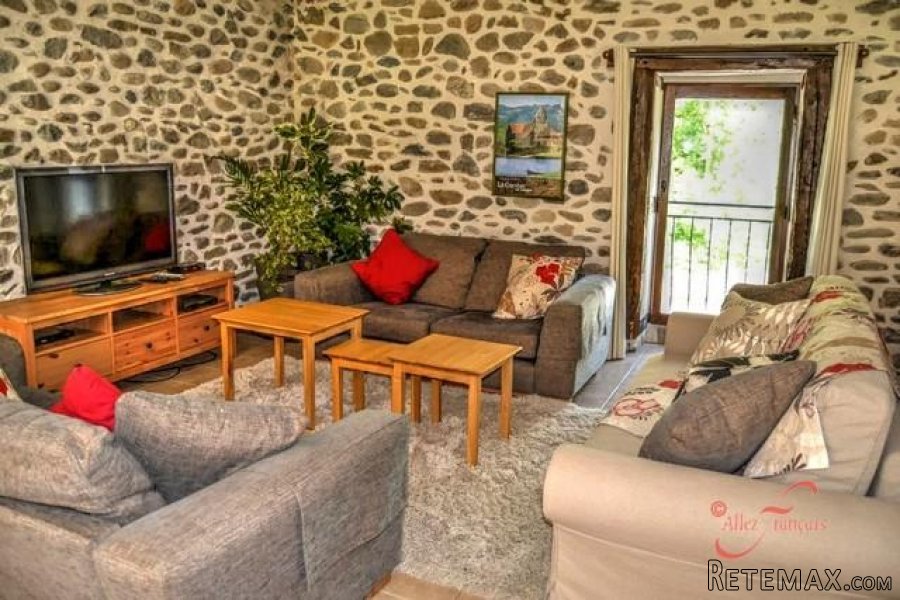 Nr Argentat sur Dordogne - Superb ensemble of riverside houses.. - 7