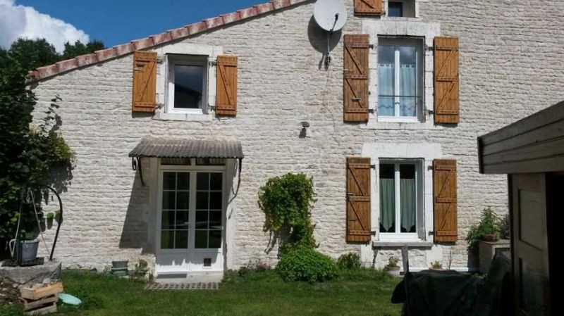 2 Bedroom House For Sale