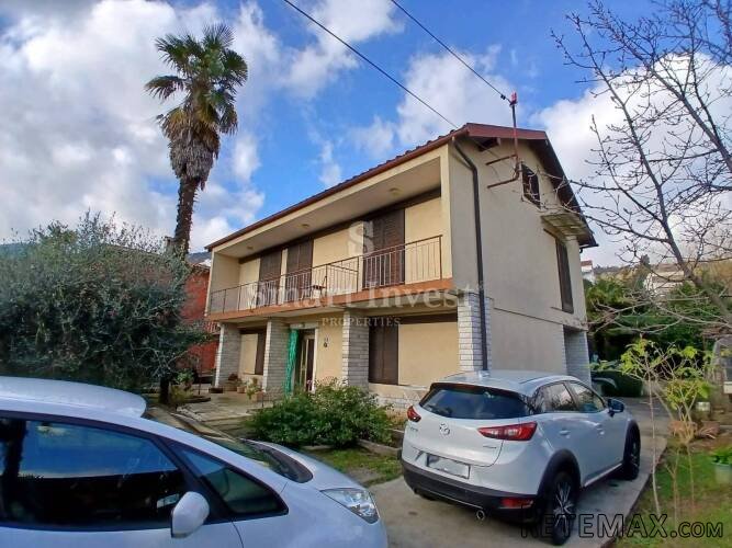 LOVRAN, kuća od 220 m2 u blizini mora - 2