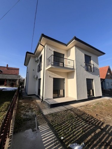 Prodajem novu LUX kucu u Arandjelovcu-Centar - 2