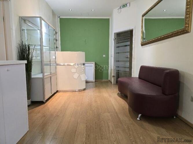 Centar,odličan PP za ured,agenciju ili salon - 3