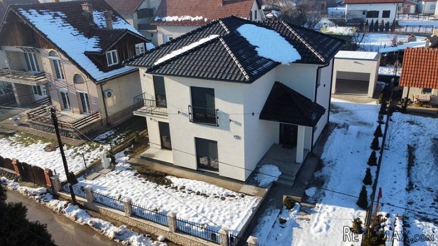 Prodajem novu LUX kucu u Arandjelovcu-Centar - 3