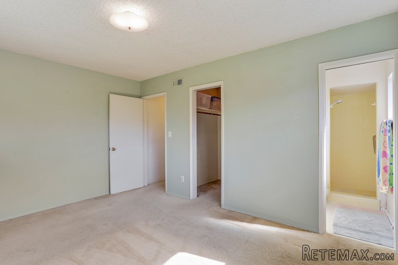 1040 Pine Street - 2