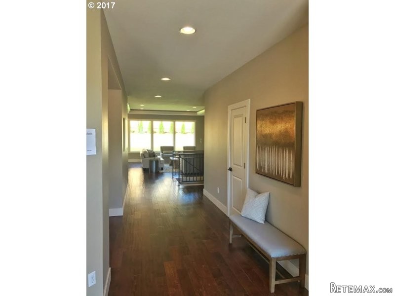 3427 T ST, Washougal, Washington WA..