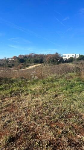 INVESTICIJA GRAĐEVINSKO 2059M2 - KRNICA - 2